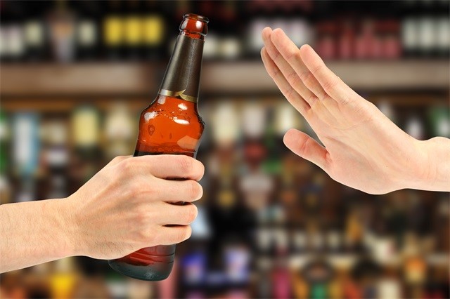高血壓、啤酒、酒、飲酒-康興醫(yī)療器械官網(wǎng)